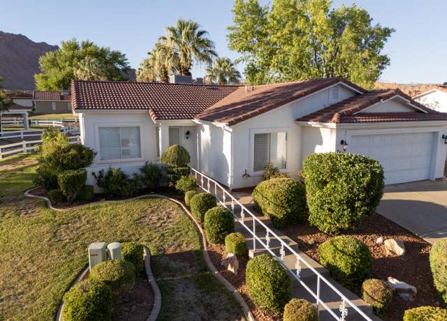 Property at 463 E Padre Lakes Dr, Ivins, UT 84738, 3 beds, 2 baths