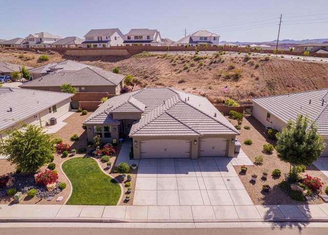 Property at 501 S Balancing Rock Dr, Washington, UT 84780, 3 beds, 2 baths