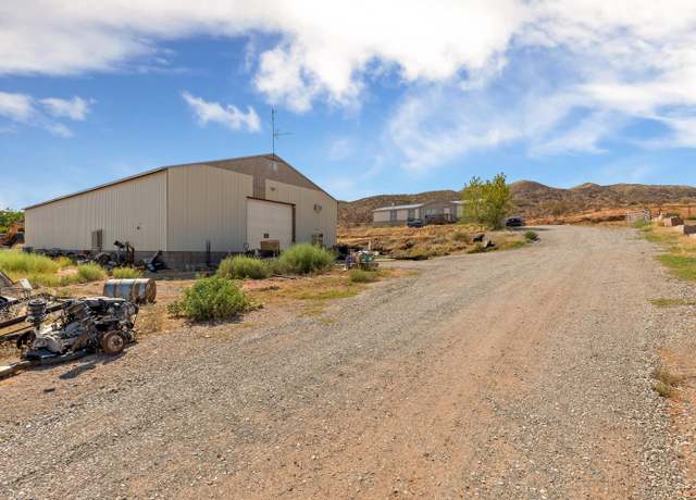 Property at 2050 E Washington Dam Rd, Washington, UT 84780, 3 beds, 2 baths