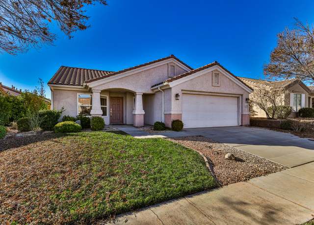 Property at 4304 Ironwood Dr, St George, UT 84790, 2 beds, 2 baths