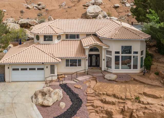Property at 1765 E 2250 S, St George, UT 84790, 4 beds, 3 baths