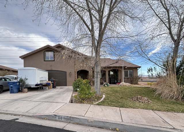 Property at 64 N Lee Ln, St George, UT 84790, 4 beds, 3 baths