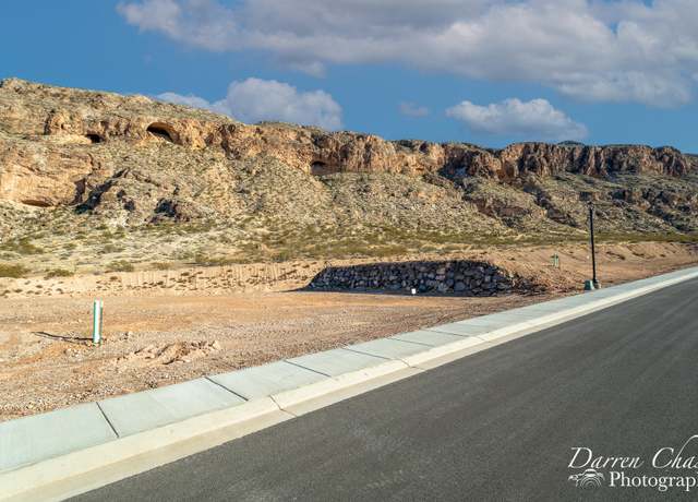 Property at 3261 S Cliffs Dr, Hurricane, UT 84737