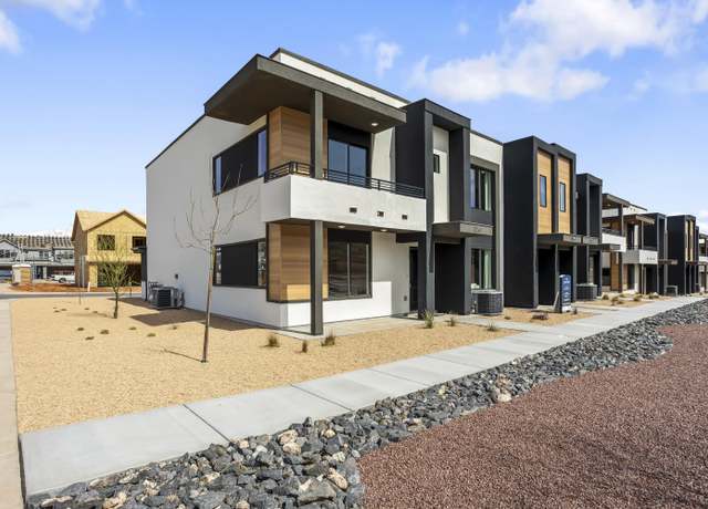 Property at 1697 S Wahweap Way Way #2384, Washington, UT 84780, 3 beds, 3 baths