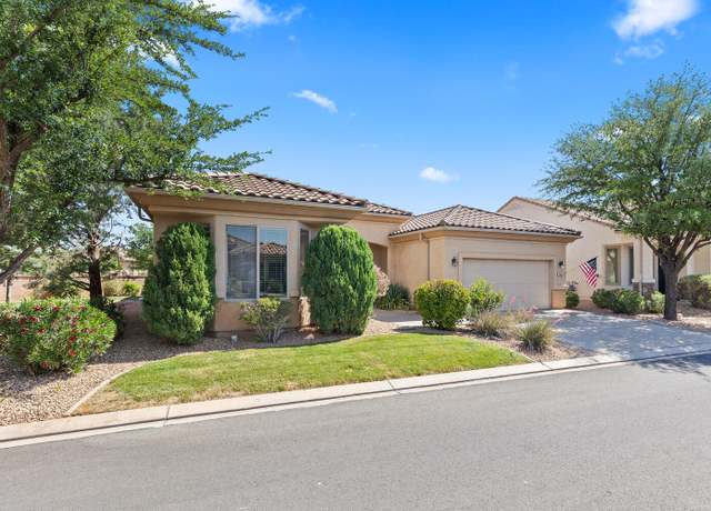 Property at 2034 W Sunstar Cir, St George, UT 84790, 2 beds, 3 baths