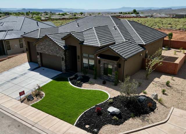 Property at 267 W United Way, Ivins, UT 84738, 3 beds, 3 baths