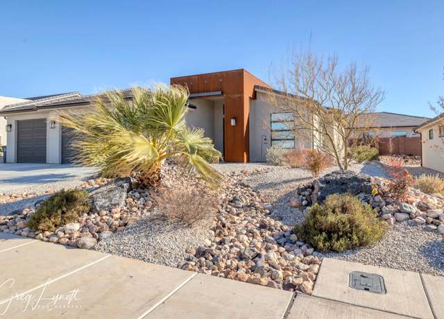 Property at 3082 E Photinia Dr, St George, UT 84790, 4 beds, 3 baths