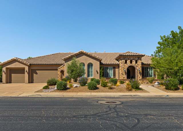 Property at 1346 S 2670 E, St George, UT 84790, 4 beds, 4 baths
