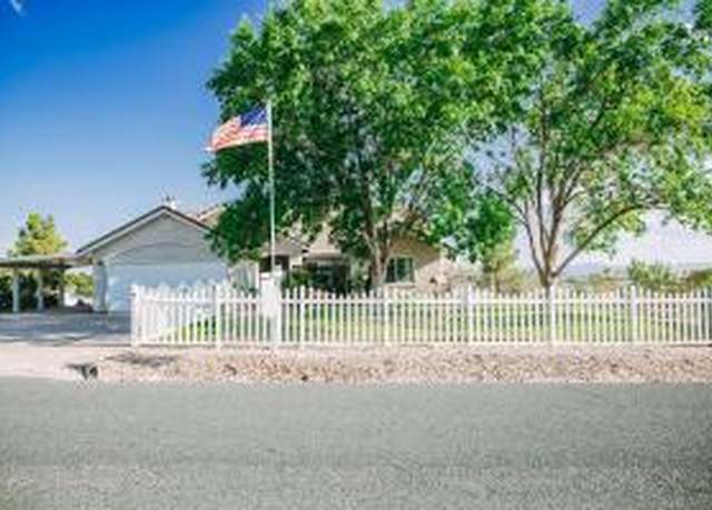 Property at 1667 W 5745 N, St George, UT 84770, 4 beds, 3 baths