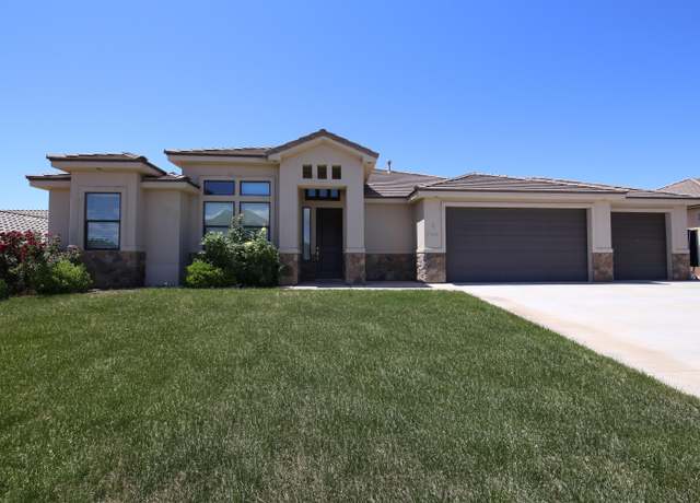Property at 2366 S 2010 E, St George, UT 84790, 4 beds, 3 baths