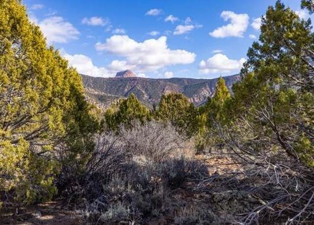 Property at 3754 Overlook Dr, New Harmony, UT 84757