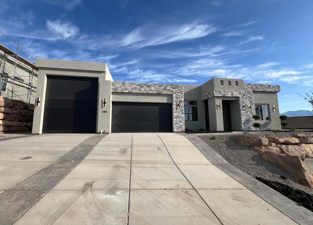Property at 490 S Appian Way, St George, UT 84770, 4 beds, 4 baths