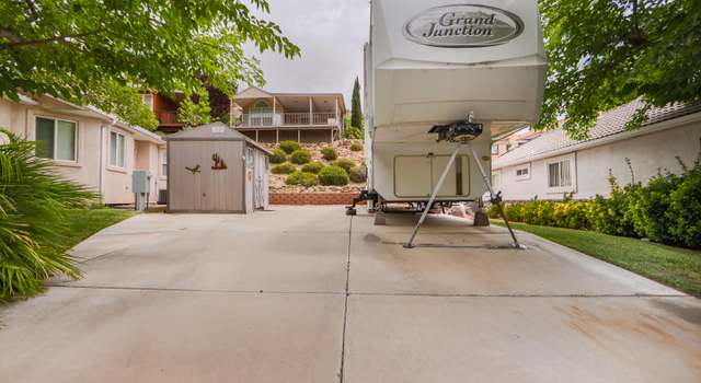 Photo of 103 Overlook Ln, Hurricane, UT 84737