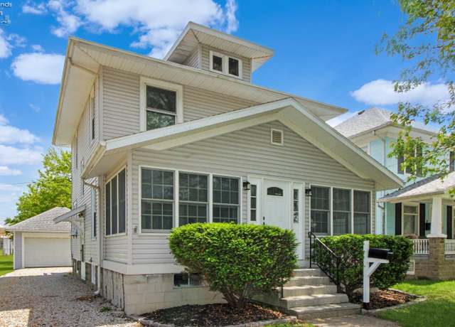 Property at 713 Madison St, Port Clinton, OH 43452, 3 beds, 2.5 baths