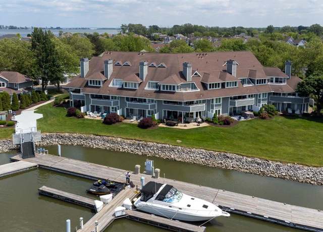 Property at 96 Marina Point Dr, Sandusky, OH 44870, 2 beds, 2 baths