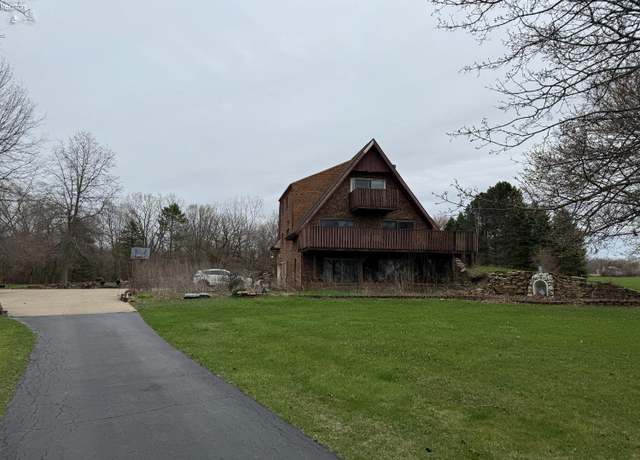 Property at 7814 Patten Tract Rd, Sandusky, OH 44870, 5 beds, 4 baths
