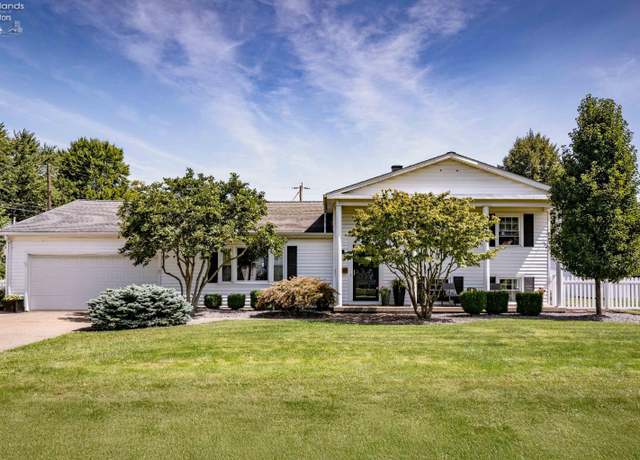 Property at 516 Lincoln Ave, Huron, OH 44839, 4 beds, 2 baths
