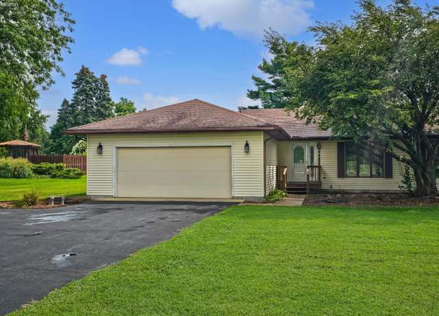 Property at 1909 South Main St. St, Clyde, OH 43410, 2 beds, 2 baths