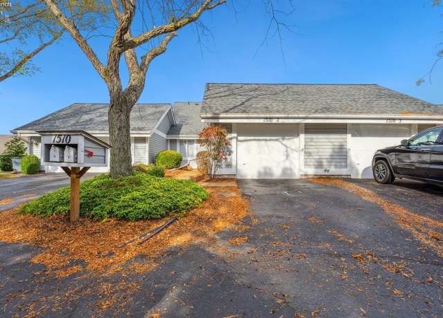Property at 1510 Cleveland Rd Rd E #2, Huron, OH 44839, 2 beds, 2 baths