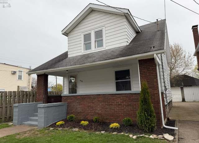 Property at 910 W Adams St, Sandusky, OH 44870, 3 beds, 1 bath