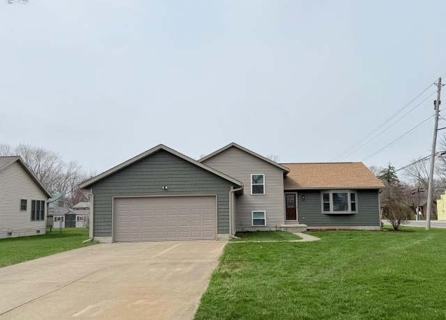 Property at 466 Mill Pond Dr, Sandusky, OH 44870, 3 beds, 2 baths