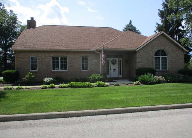 Property at 832 Turnbury Ln #28, Perrysburg, OH 43551, 3 beds, 2.5 baths