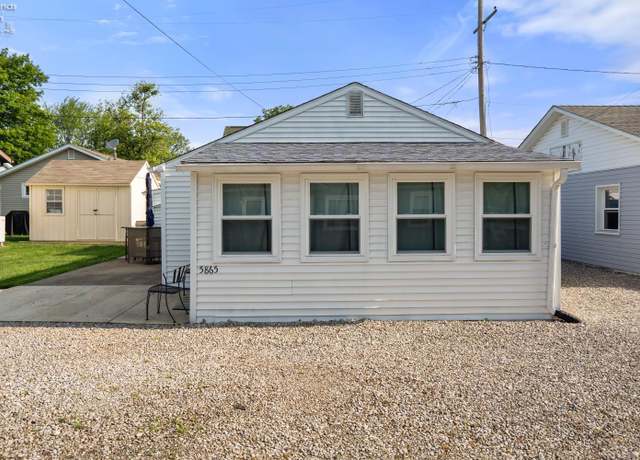 Property at 5865 E Poplar Ave, Port Clinton, OH 43452, 2 beds, 1 bath