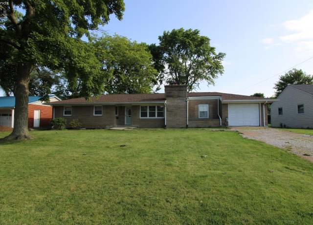 Property at 519 E 11th St, Port Clinton, OH 43452, 3 beds, 1.5 baths