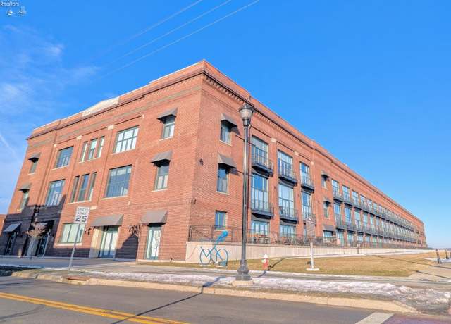 Property at 401 W Shoreline Dr #116, Sandusky, OH 44870, 1 bed, 1 bath