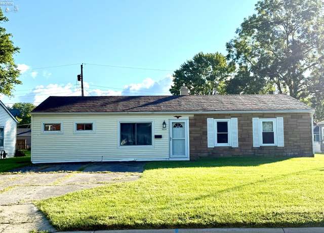 Property at 5014 Hartford Ave, Sandusky, OH 44870, 2 beds, 1 bath