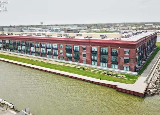 Property at 401 W Shoreline Dr #98, Sandusky, OH 44870, 2 beds, 2 baths