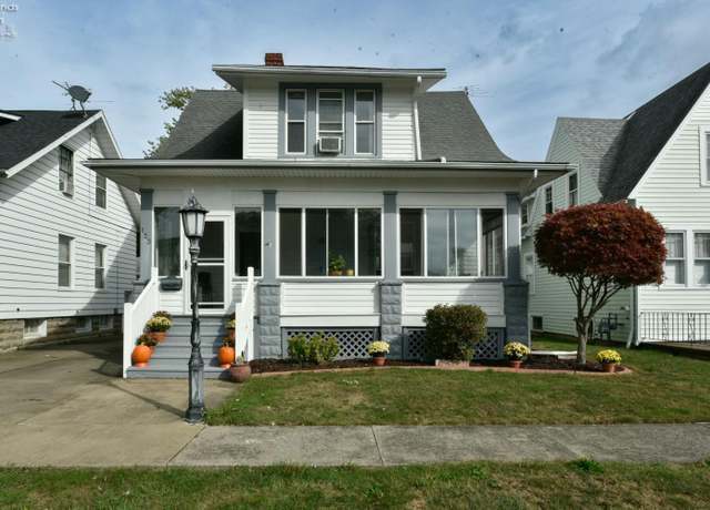 Property at 123 Hayes Ave, Port Clinton, OH 43452, 3 beds, 1 bath