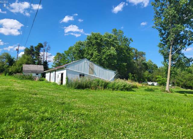 Property at 2031 W County Road 52, Tiffin, OH 44883