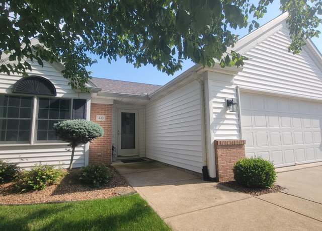 Property at 40 Linda Dr, Fremont, OH 43420, 3 beds, 2 baths