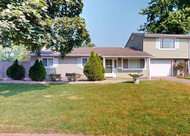 Property at 1465 Dixon Dr, Sandusky, OH 44870, 3 beds, 1 bath