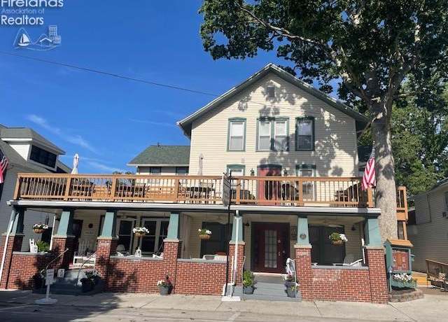 Property at 317 Maple Ave #17, Lakeside, OH 43440, 4 beds, 2 baths