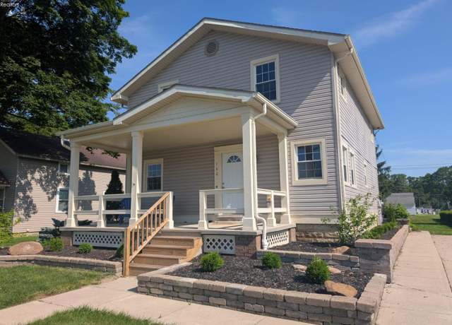 Property at 140 Union St, Tiffin, OH 44883, 3 beds, 2 baths
