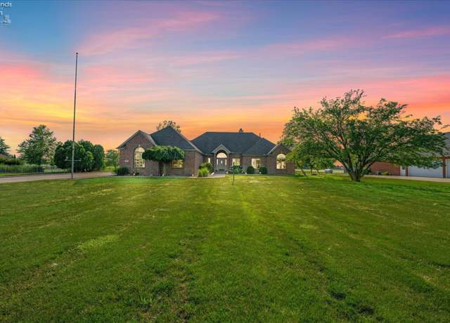 Property at 937 N Norden Rd, Oregon, OH 43616, 3 beds, 3.5 baths