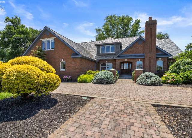 Property at 1115 Cedar Point Rd, Sandusky, OH 44870, 5 beds, 5 baths