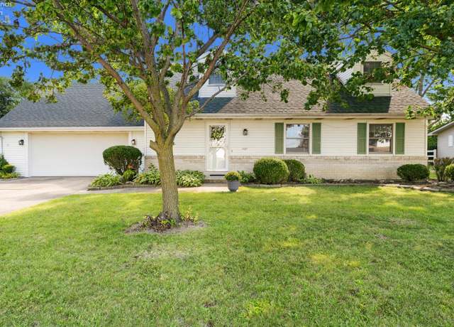 Property at 1107 Grant St, Port Clinton, OH 43452, 3 beds, 1.5 baths