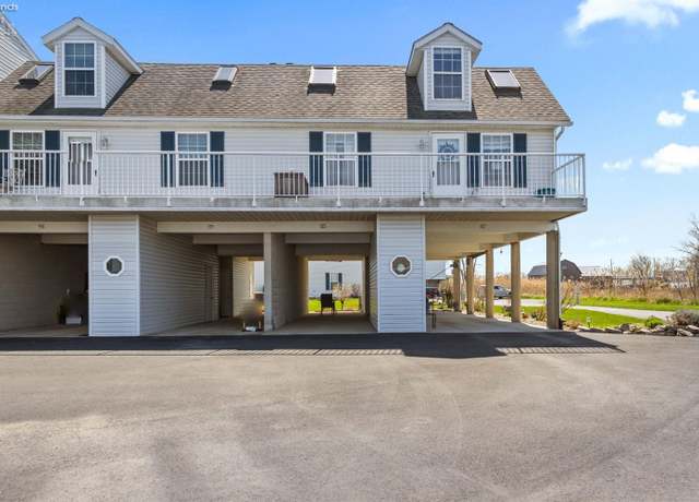 Property at 87 N Schooner Point Dr, Port Clinton, OH 43452, 2 beds, 2 baths