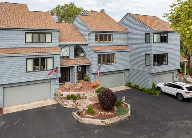 Property at 527 Mariner Vlg, Huron, OH 44839, 4 beds, 3 baths
