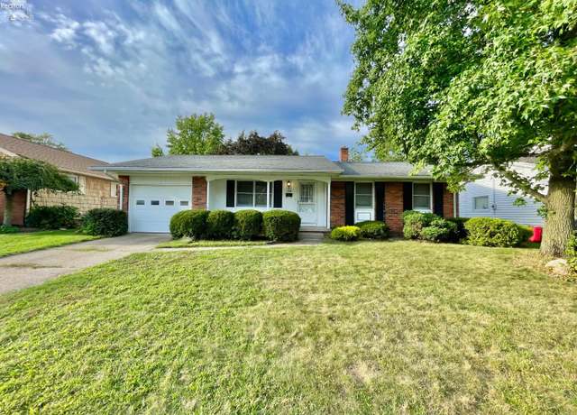 Property at 159 Arlington Dr, Bellevue, OH 44811, 3 beds, 1.5 baths
