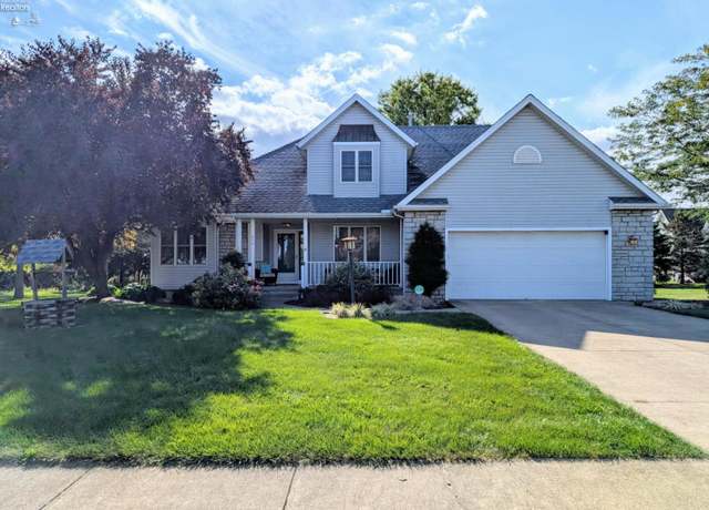 Property at 416 Wexford Dr, Huron, OH 44839, 3 beds, 2.5 baths