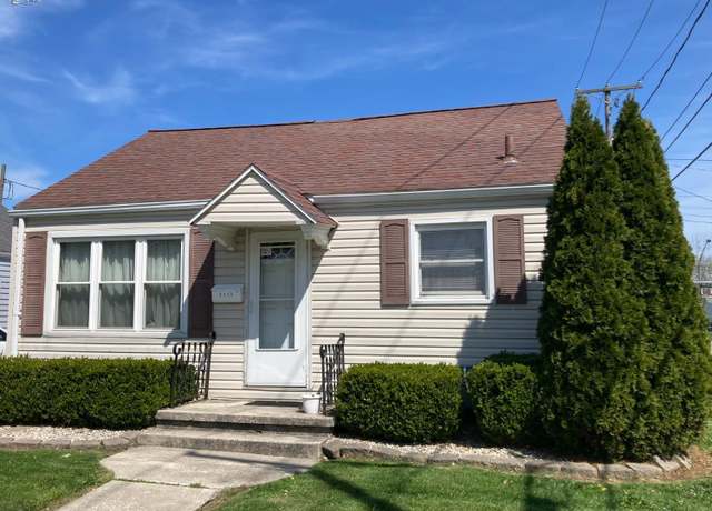 Property at 1115 Arlington St, Fremont, OH 43420, 2 beds, 1 bath