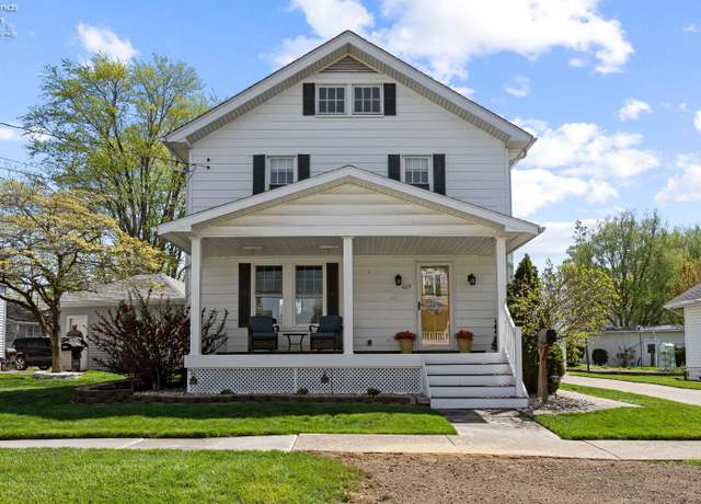 Property at 619 West St, Amherst, OH 44001, 3 beds, 1.5 baths