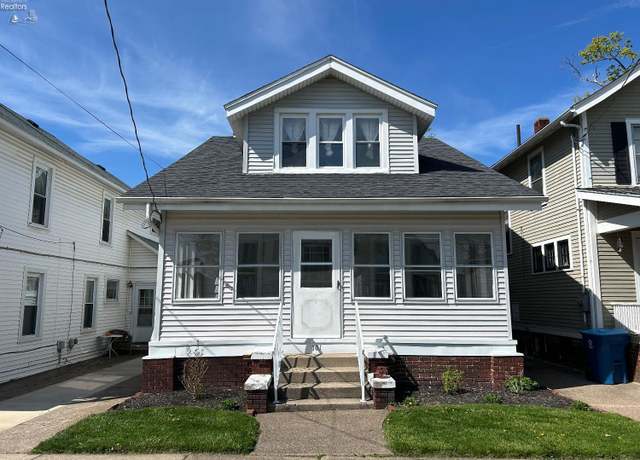 Property at 701 Polk St, Sandusky, OH 44870, 4 beds, 1.5 baths