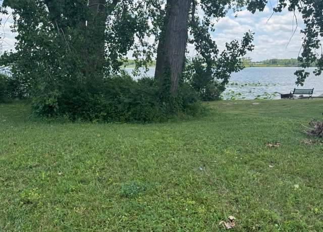 Property at 834 N Lost Lake Dr, Port Clinton, OH 43452