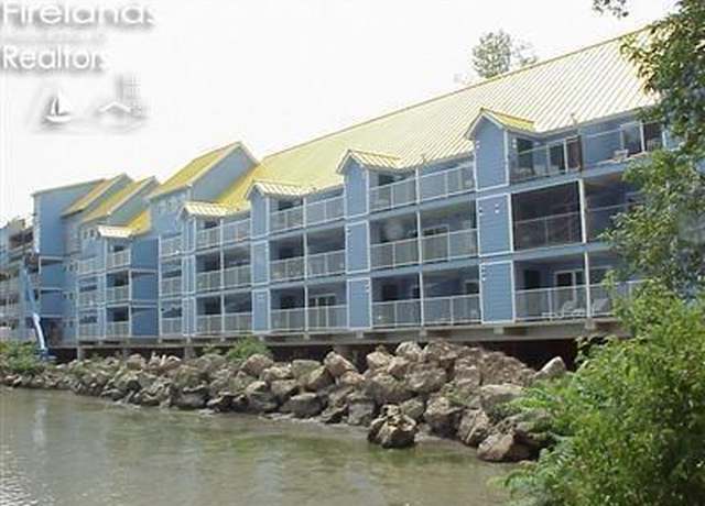 Property at 400 Swartz #101, Middle Bass Island, OH 43446, 2 beds, 2 baths