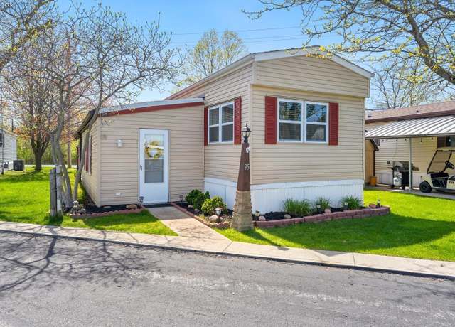 Property at 8175 E Northshore Blvd #95, Marblehead, OH 43440, 2 beds, 1.5 baths